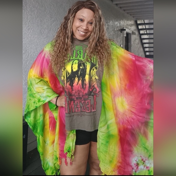 Upcycled Bob Marley Graphic Tshirt Poncho Top - Picture 6 of 7
